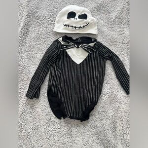 Disney Nightmare Before Christmas Baby Onesie and Hat 18-24m